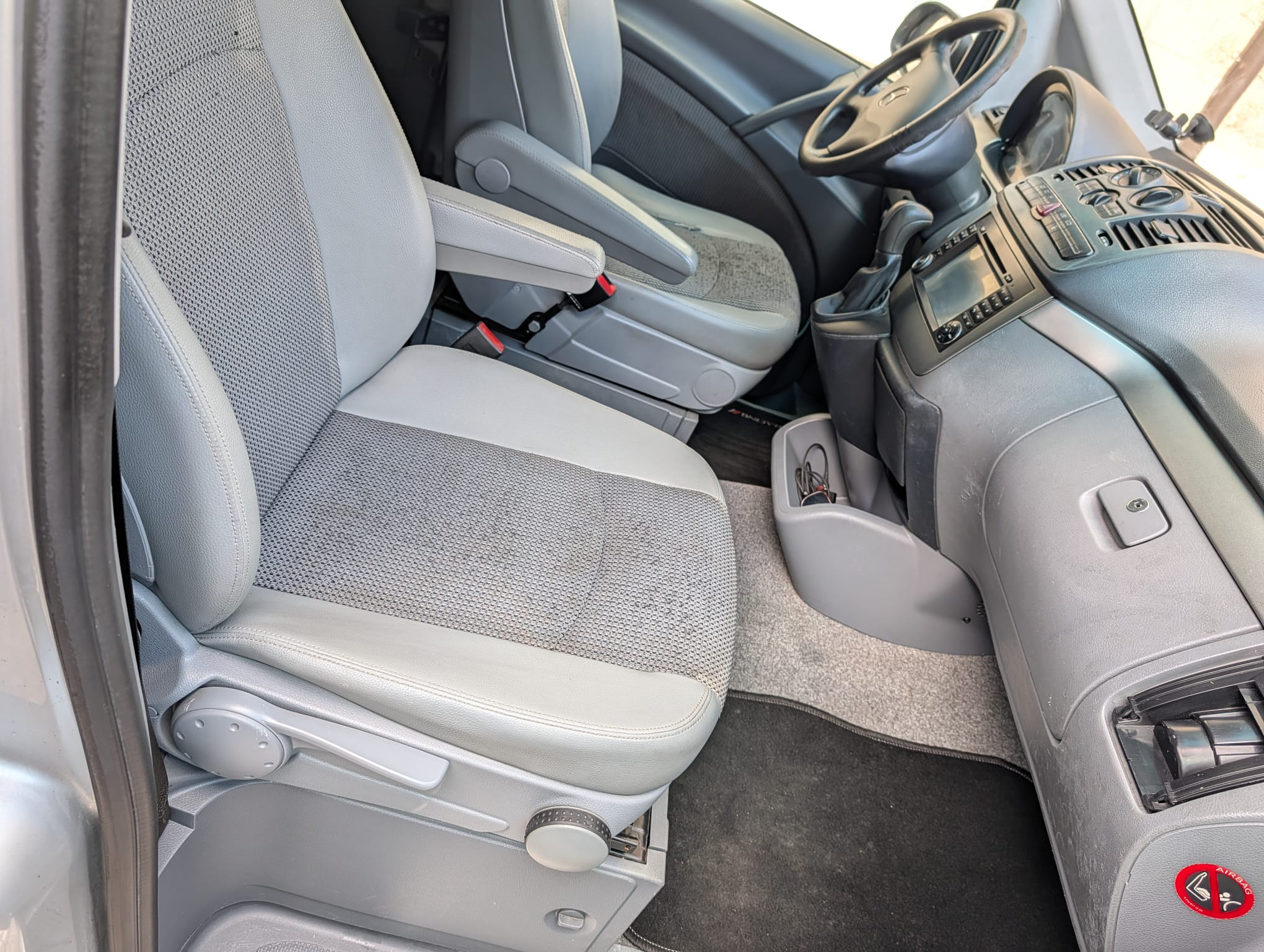 Nettoyage intérieur Mercedes à Dinan : un gros rafraîchissement 100% vapeur